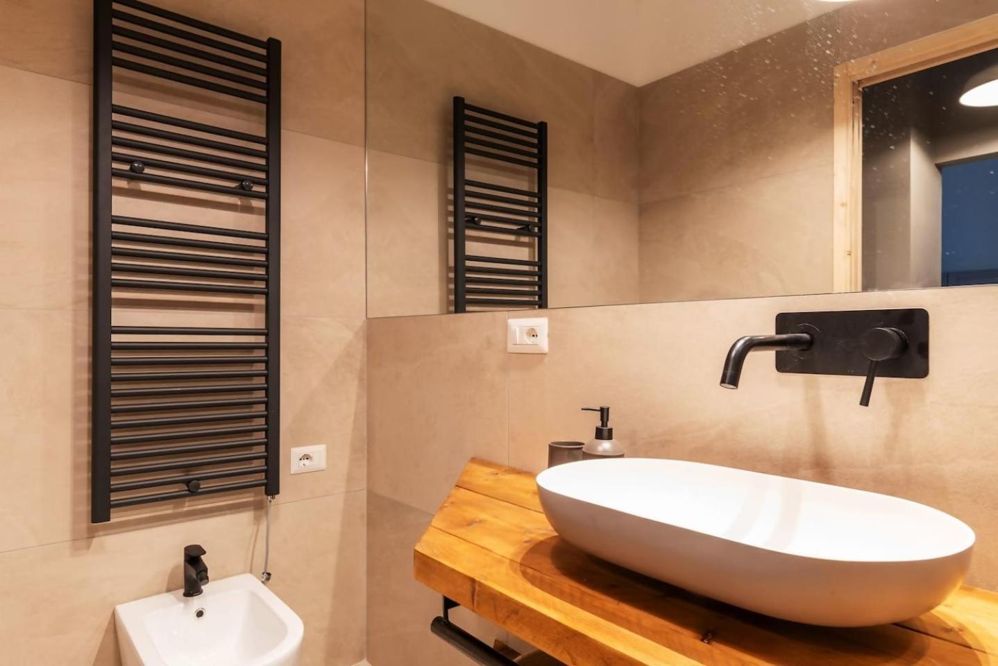 Airloft 2 Confort Vicino A Rho Fiera Exterior photo
